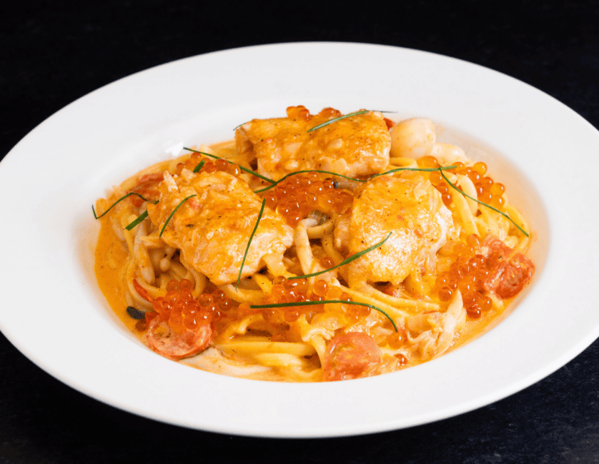 自家製生麺専門 プレミアム ポタパスタ カフェ リゾート サーモンといくらのトマトクリームパスタセット