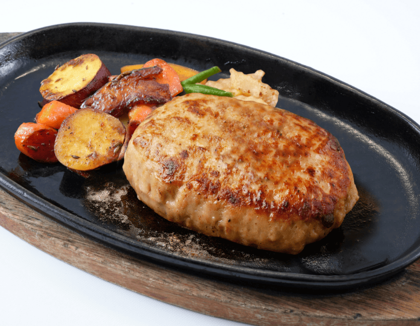 AMERICAN DINING ku-mo  信州プレミアム牛のハンバーグステーキ（ライス付き）