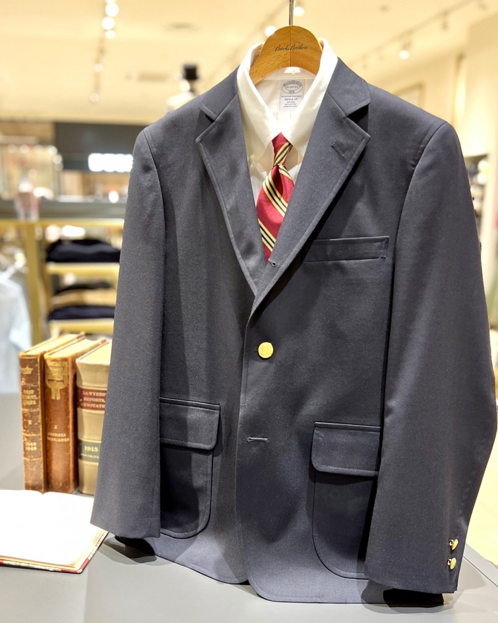 Brooks Brothers から定番ネイビーブレザーのご紹介