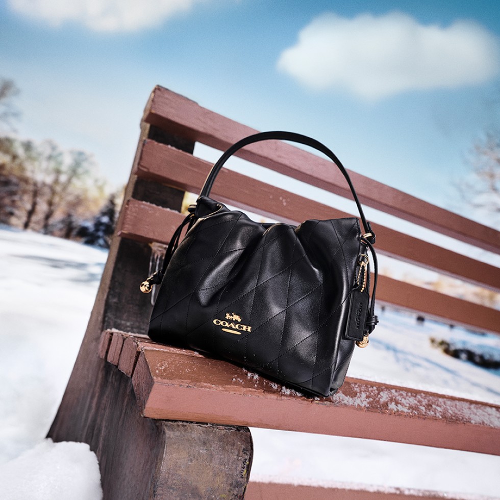 コーチ ホリデー 2025