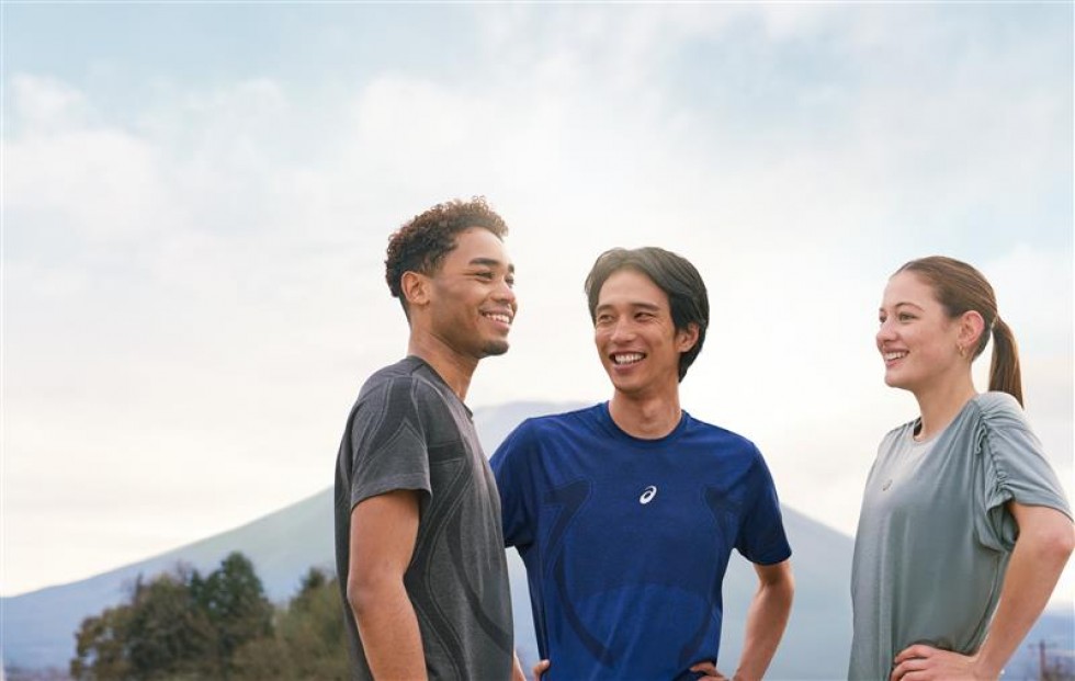 人気のアシックスアパレルがお買い得！